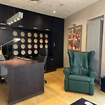Spacious Luxury Apartment Close To Marinela Hotel