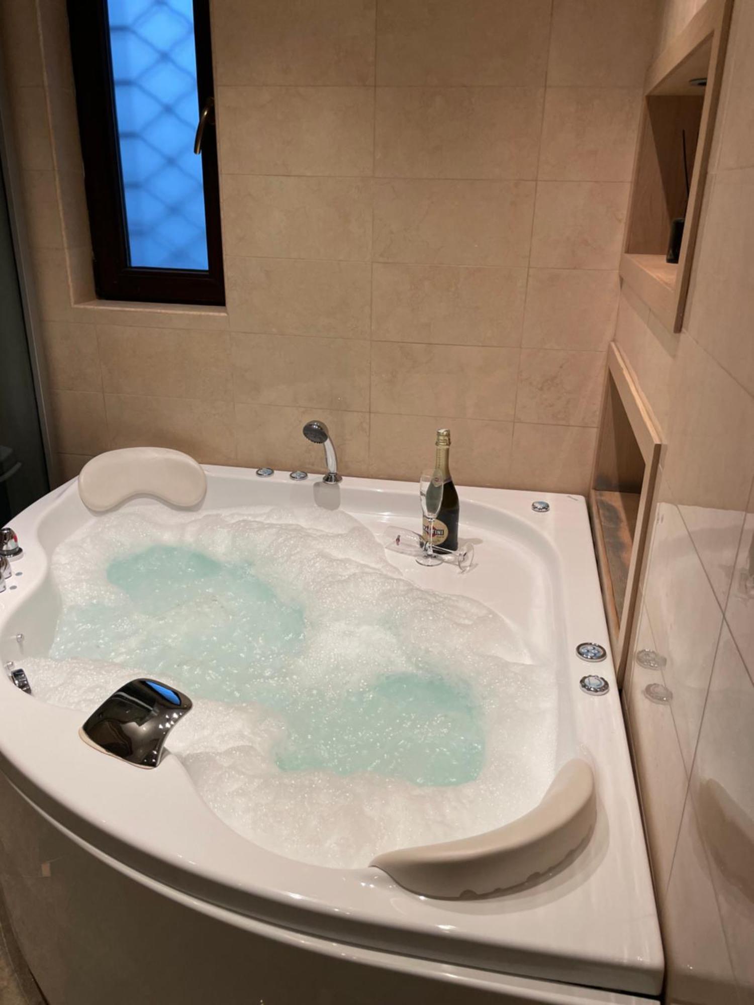 Spacious Luxury Close To Marinela *